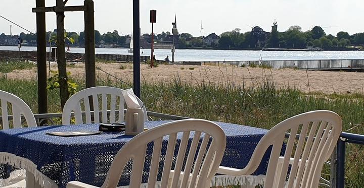 Strandhalle Harriersand